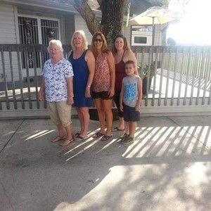 Meet your Posher, Shelly